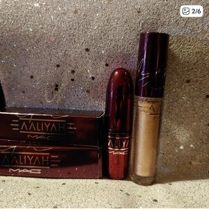 Mac- Aaliyah lip duo